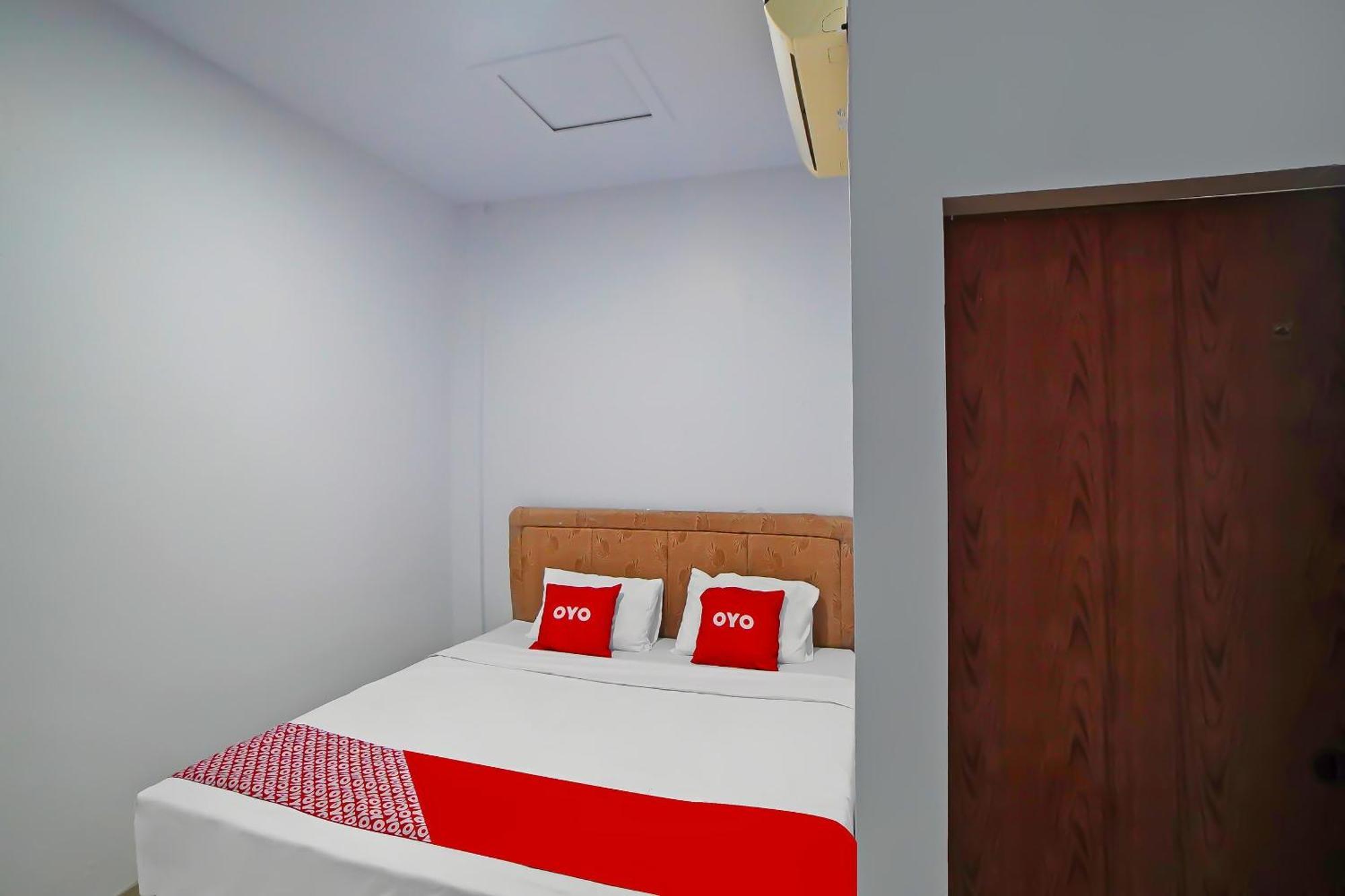 Oyo 92342 Hotel Batik Traveller 메단 외부 사진
